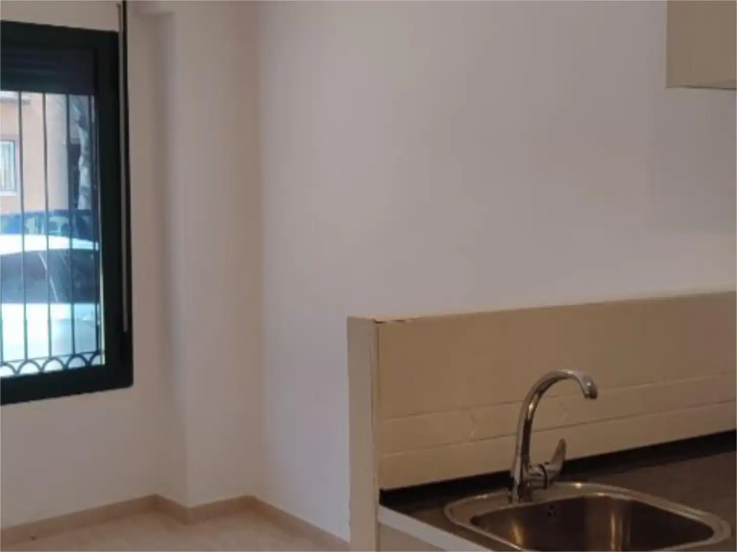 Flat for sale in Avenida del Agricultor, 52, Centro Bº Doscientas Kitchen of Flat for sale in Azuqueca de Henares with Air Conditioner