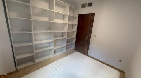Foto 2 de Ático de alquiler en Demetrio de Los Ríos, 13, La Calzada - La Florida,  Sevilla Capital