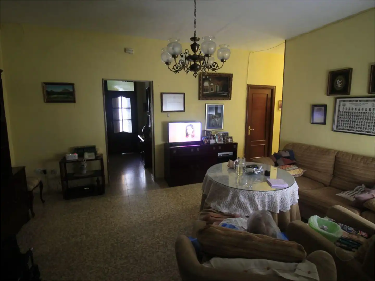 Casa adosada en venta en Castilleja de la Cuesta Sala de estar de Casa adosada en venta en Castilleja de la Cuesta con Aire acondicionado