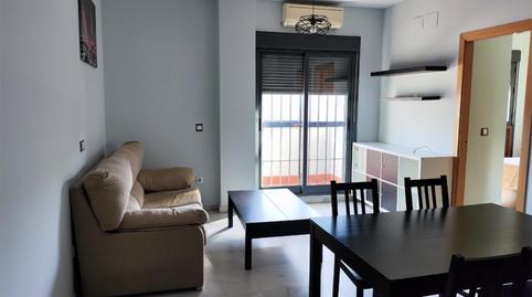 Foto 3 de Pis de lloguer a Plaza de Los Calderones, 12, La Paz, Alcalá de Guadaira