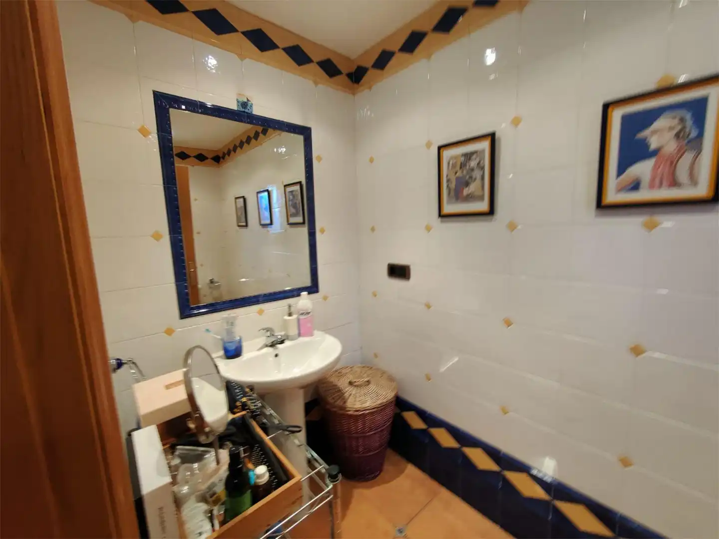 Bathroom of Houses for sale in Condado de Treviño