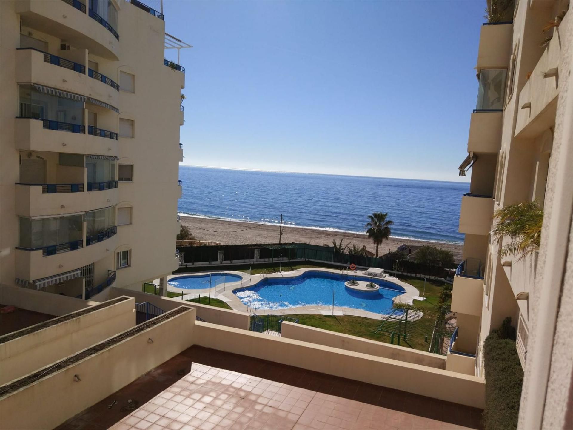 Piscina de Piso de alquiler en Marbella con Aire acondicionado, Calefacción y Terraza