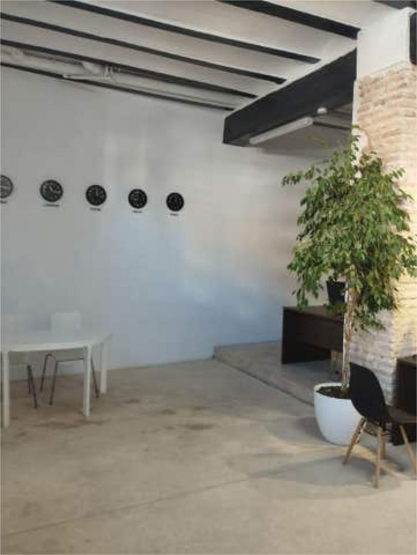 Office for rent in Chiva