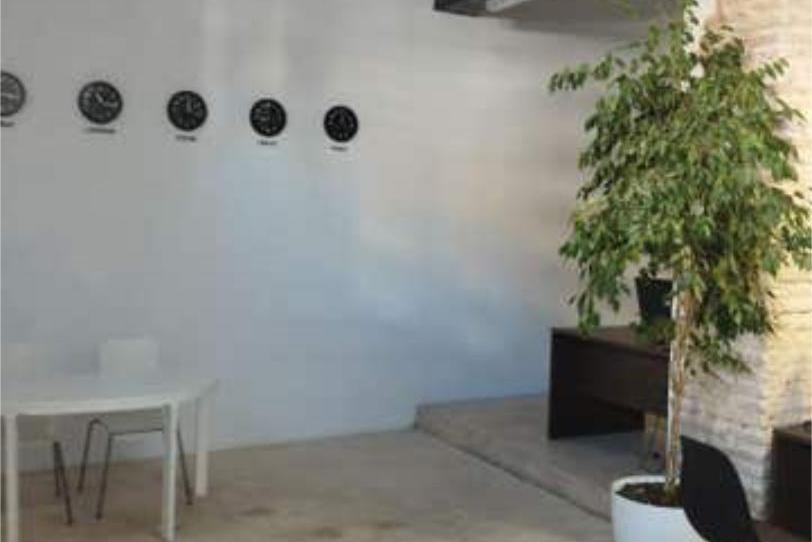 Office for rent in Centro, Chiva - image 1 Photo 1 of Office for rent in Centro, Chiva