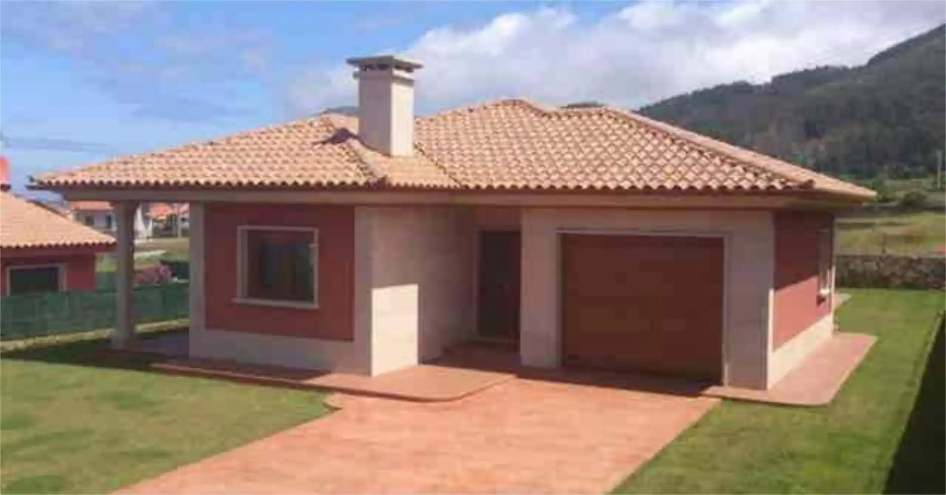Detached homes for sale in O Milladoiro Exterior view of Detached homes for sale in Ames