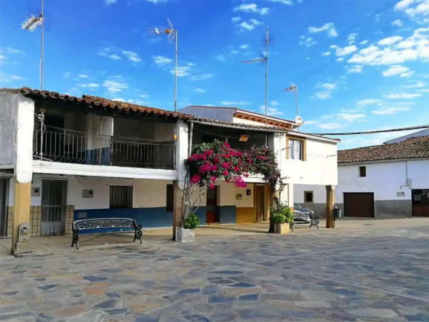 Exterior view of Flat for sale in Villa del Campo  with Terrace and Balcony