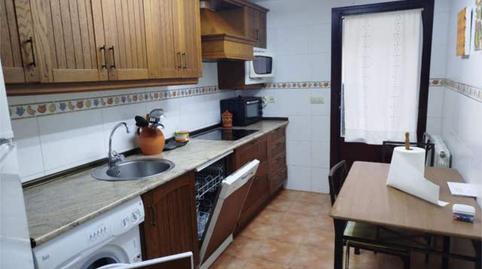 Foto 3 de Casa adosada de lloguer a Anguciana, La Rioja