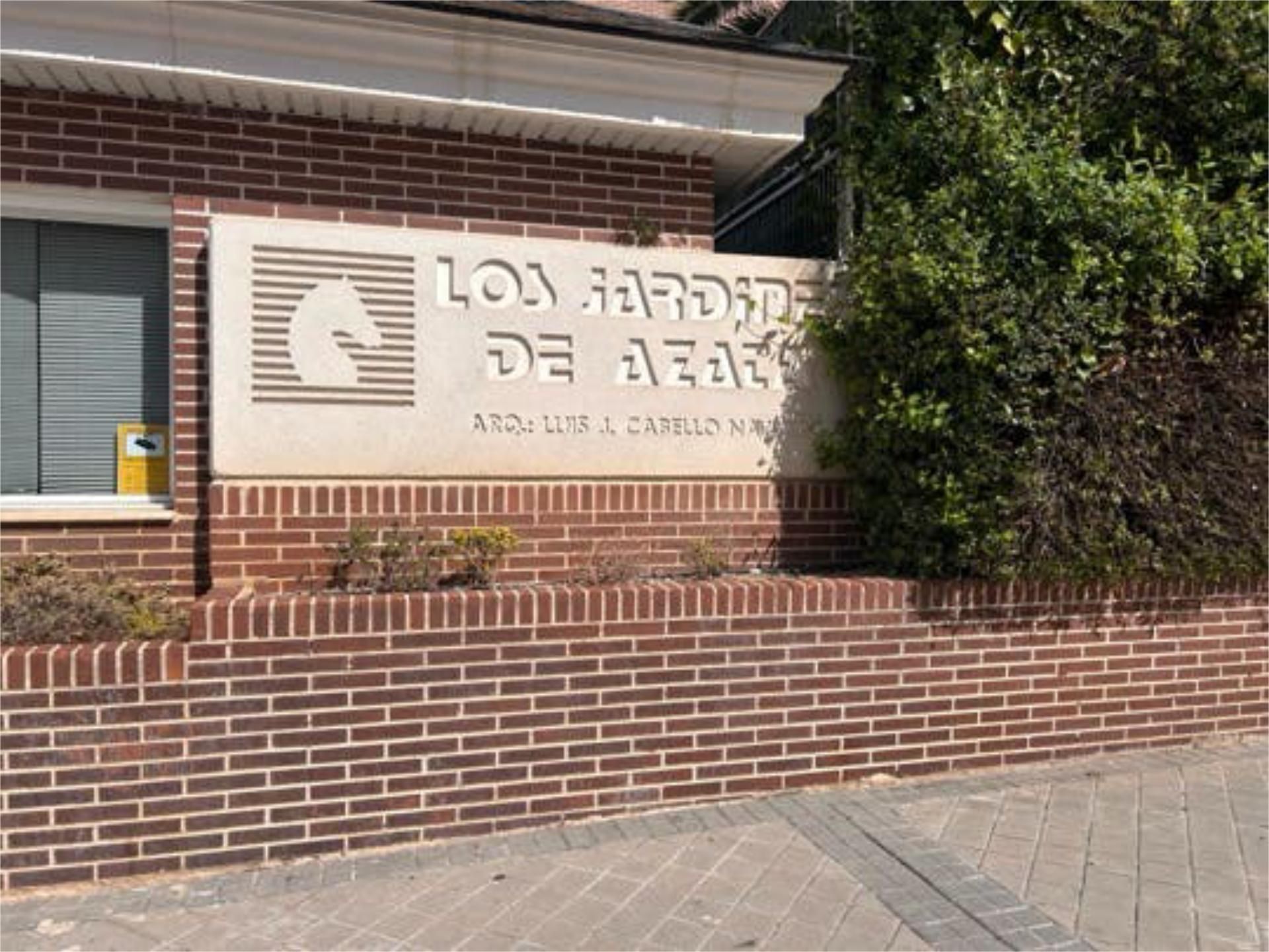 Exterior view of Flat for sale in Boadilla del Monte  with Heating, Private garden and Terrace