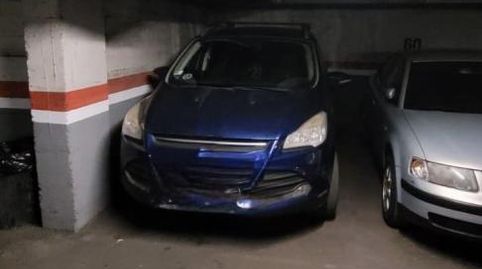 Foto 2 de Garaje de alquiler en Carrer Princesa, 93, Sota el Cami Ral, Granollers