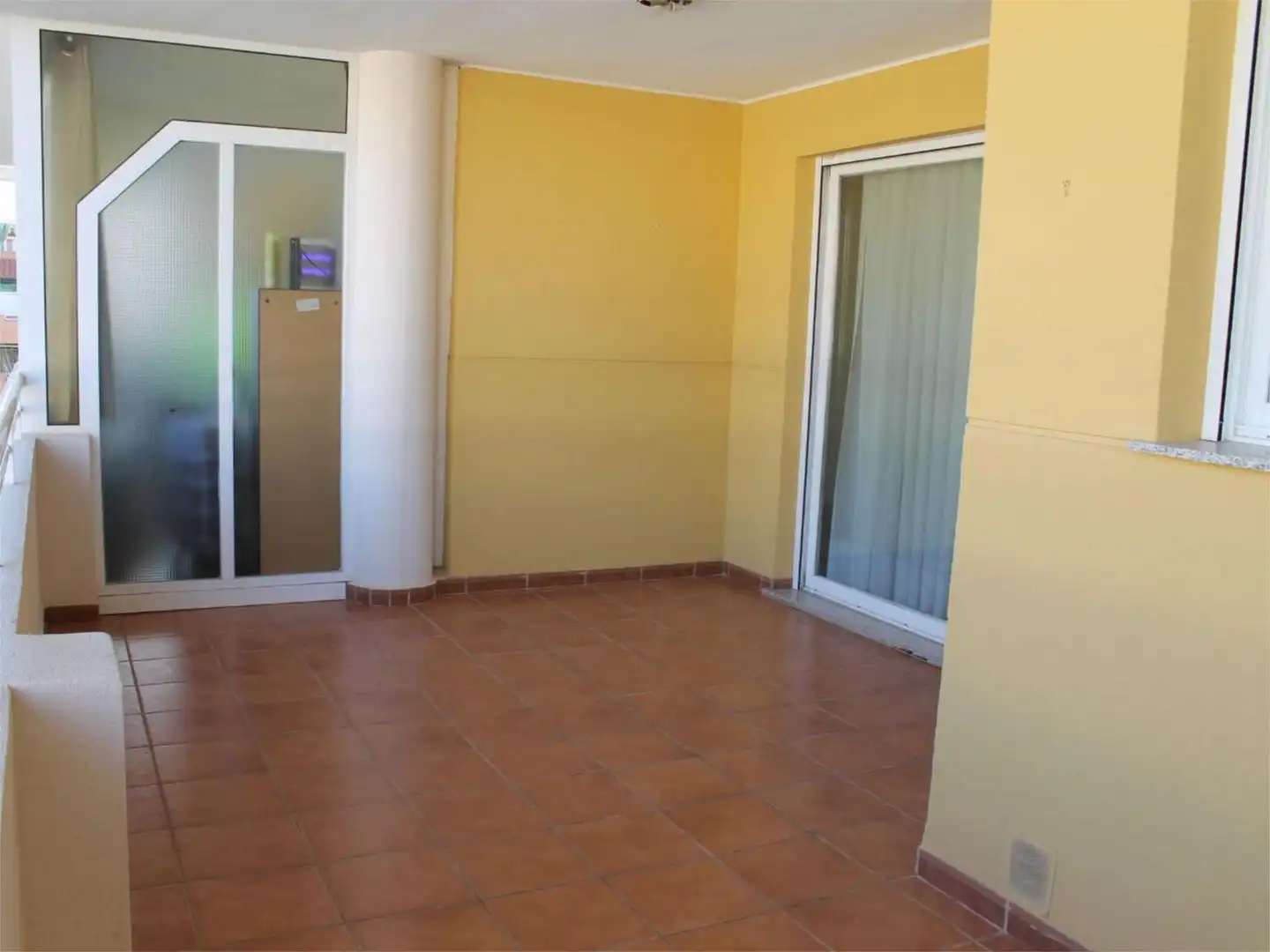 Maisonette zum Verkauf in Avinguda de València, 24, Playa Morro de Gos Maisonette zum Verkauf in Oropesa del Mar / Orpesa mit Klimaanlage, Privatgarten und Terrasse