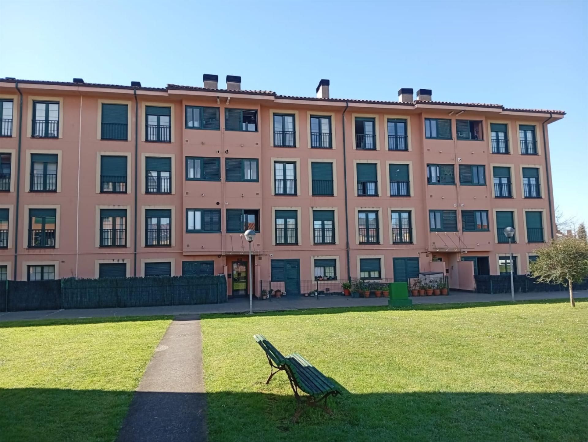 Flat for rent in Calle los Magnolios, 24, Llanera