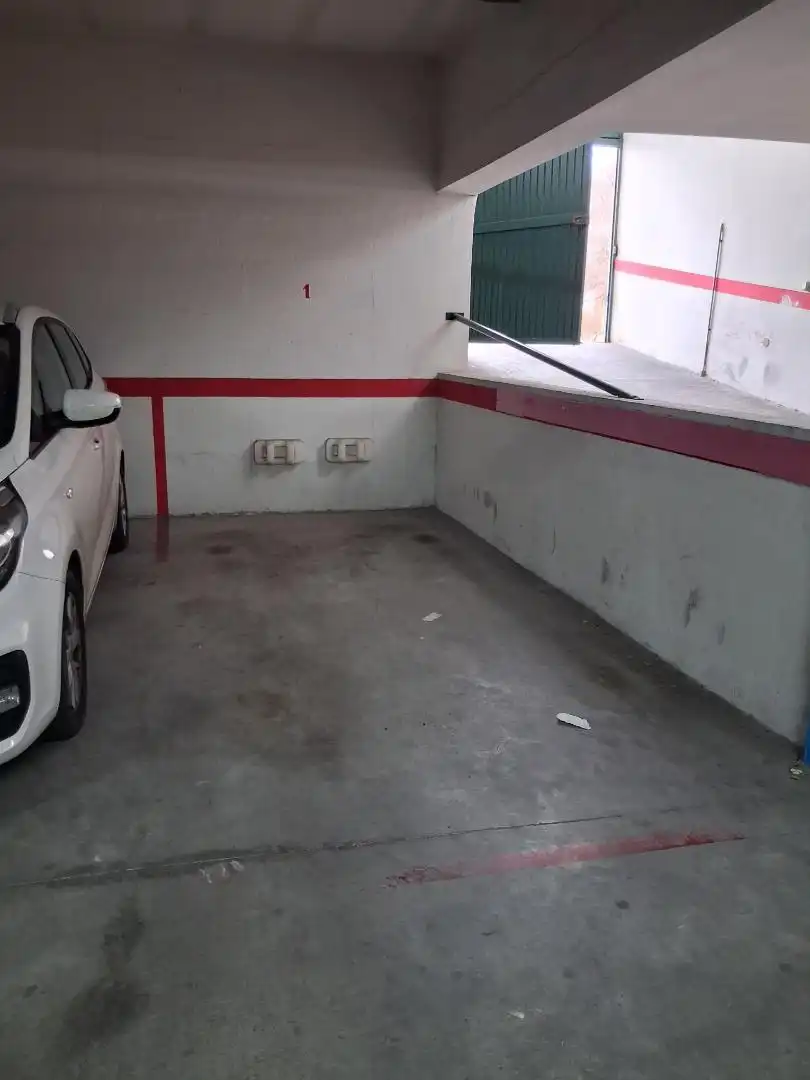 Garage for sale in Salamanca