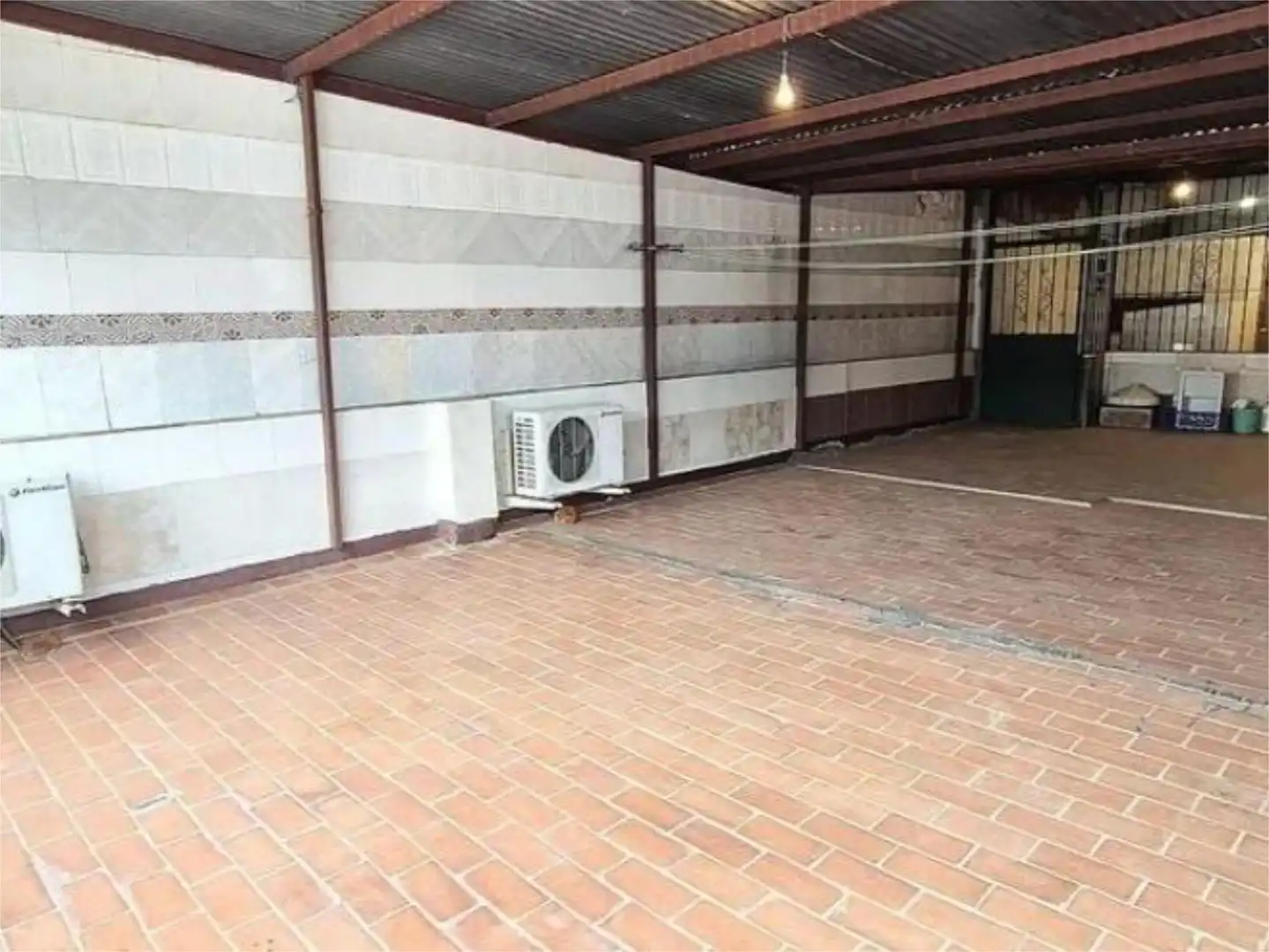 Pis en venda a Calle Grecia, 66, Cerro de Reyes Pis en venda en Badajoz amb Calefacció, Terrassa i Moblat