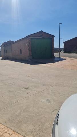 Garaje en Venta en Carretera Burgos, 2810 en Torresandino