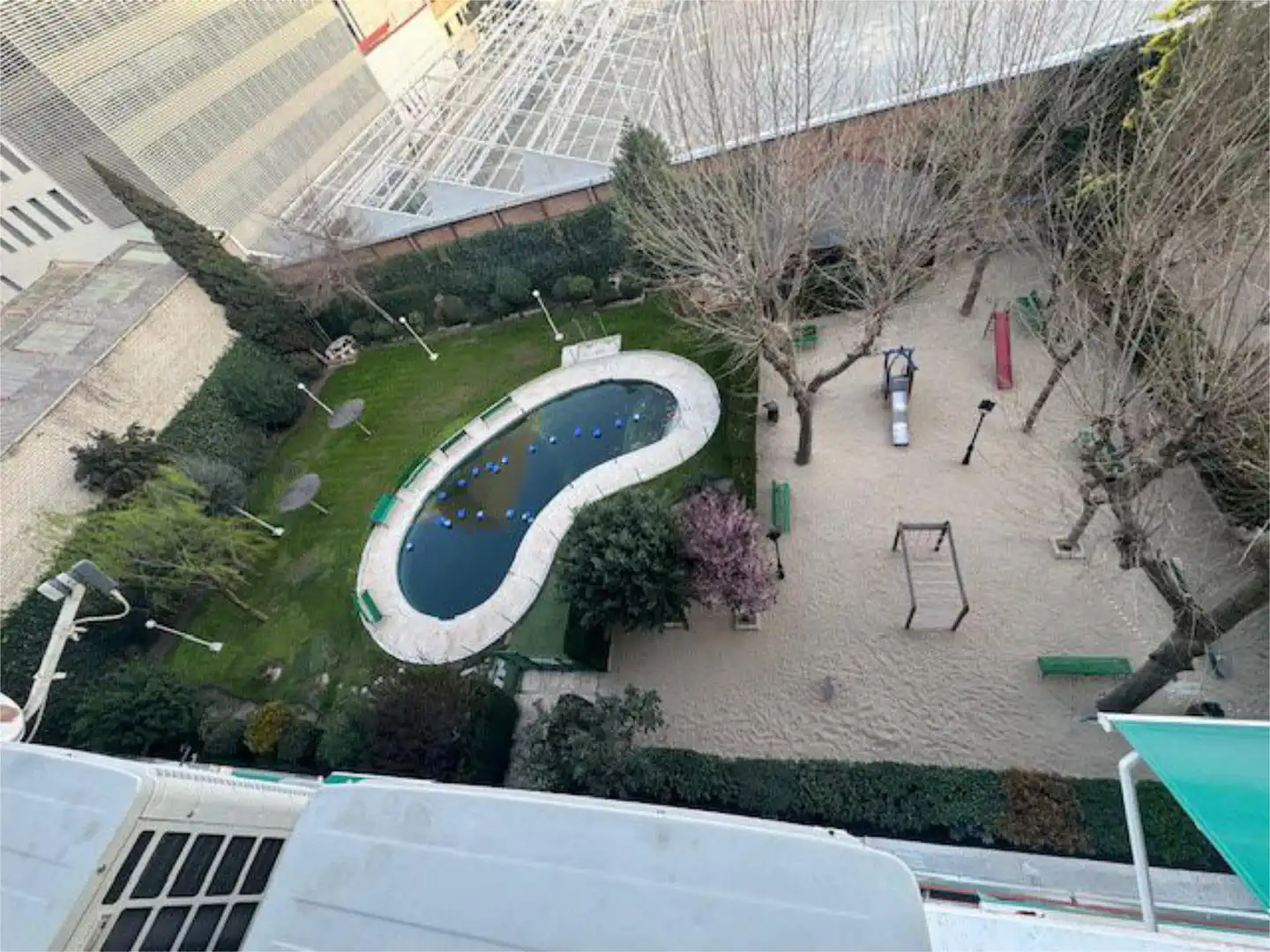 Pis de lloguer a Calle de Sánchez Barcáiztegui, 38, Pacífico Piscina de Pis de lloguer en Madrid amb Aire condicionat, Calefacció i Jardí privat