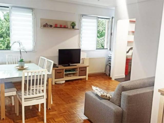 Piso en Venta en Extremadura Kalea, 22 en Intxaurrondo