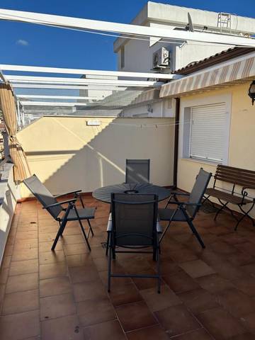 Piso en Alquiler en Calle la Dehesa, 10 en Martos