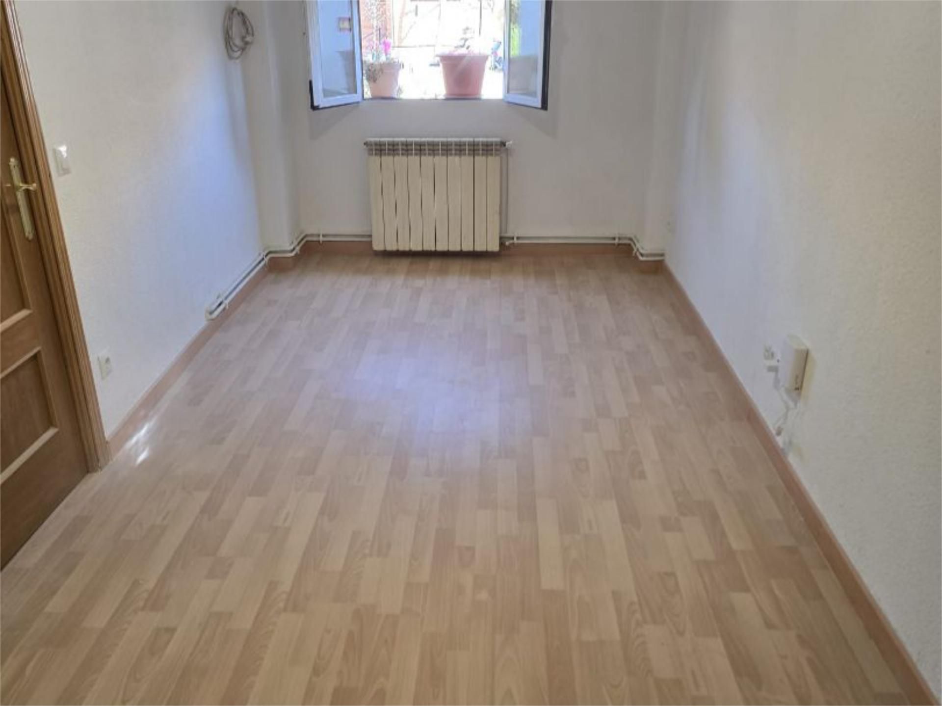 Habitación de Piso en venta en  Madrid Capital
