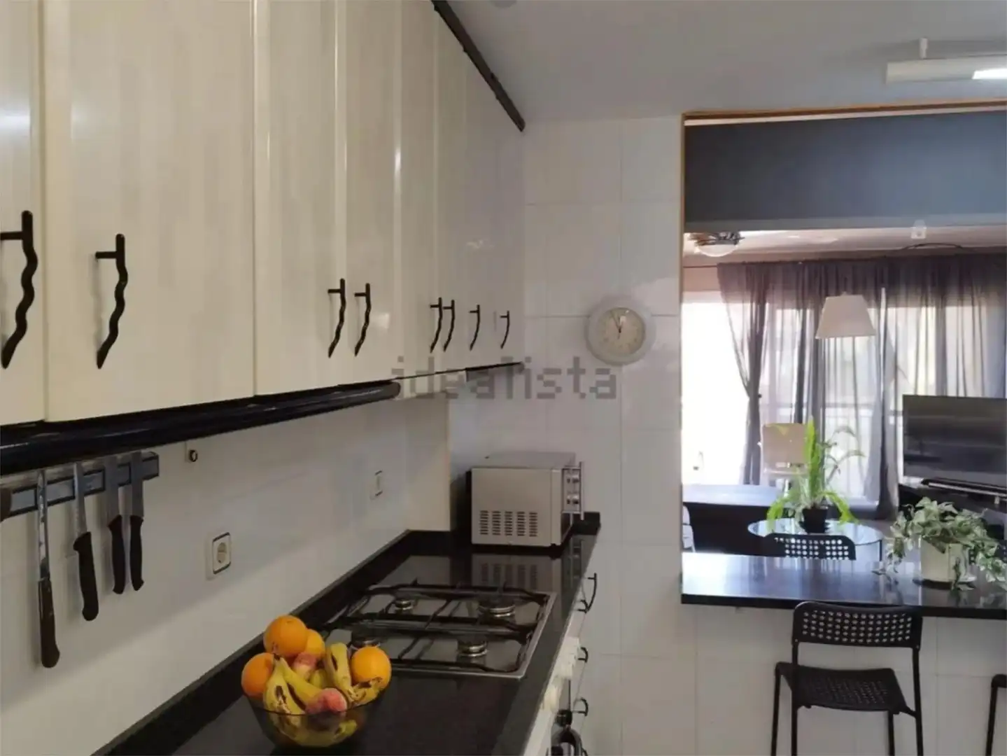 Küche von Wohnung zum Verkauf in Badalona mit Balkon