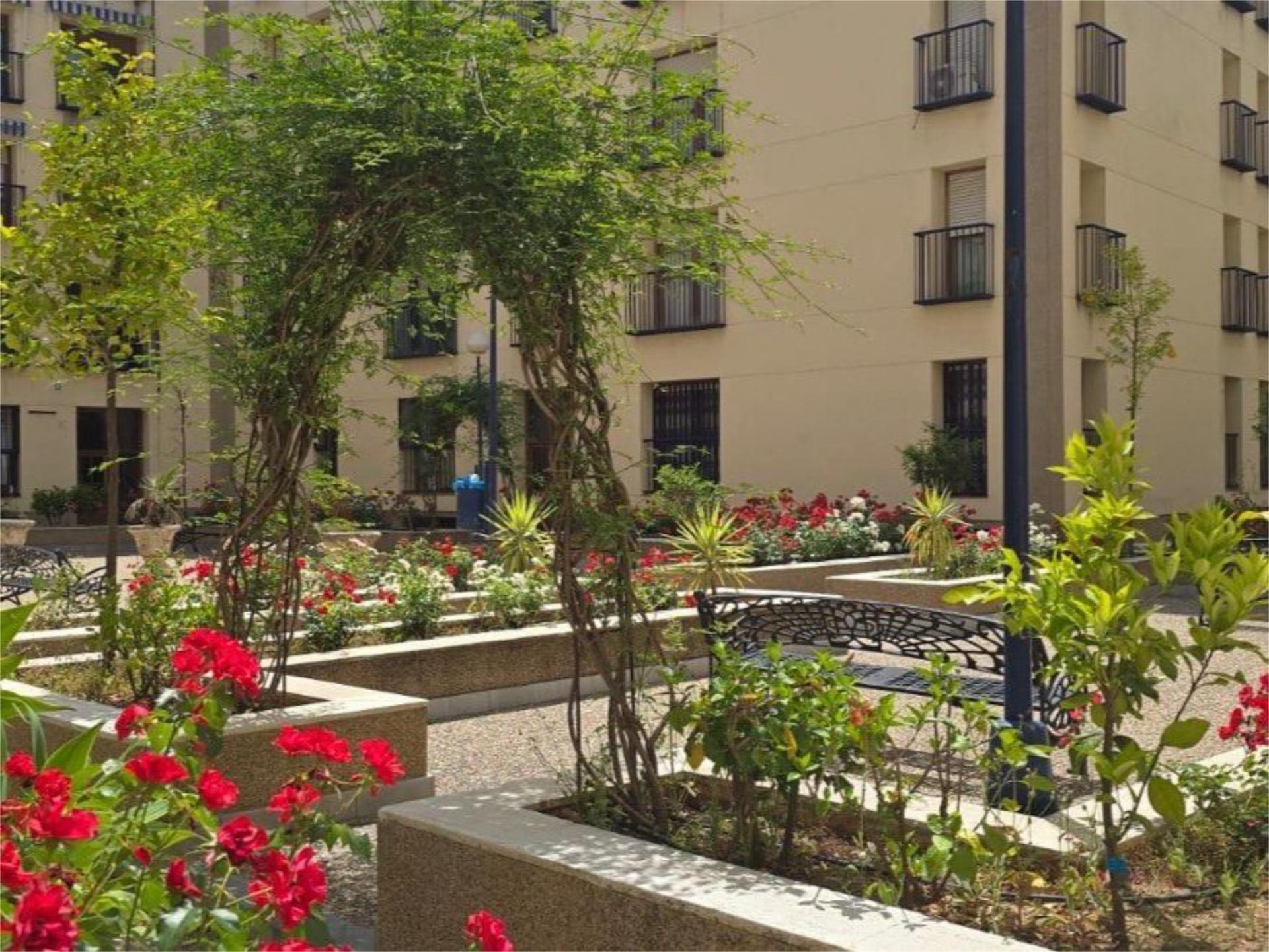 Terrace of Flat for sale in  Sevilla Capital  with Air Conditioner and Balcony