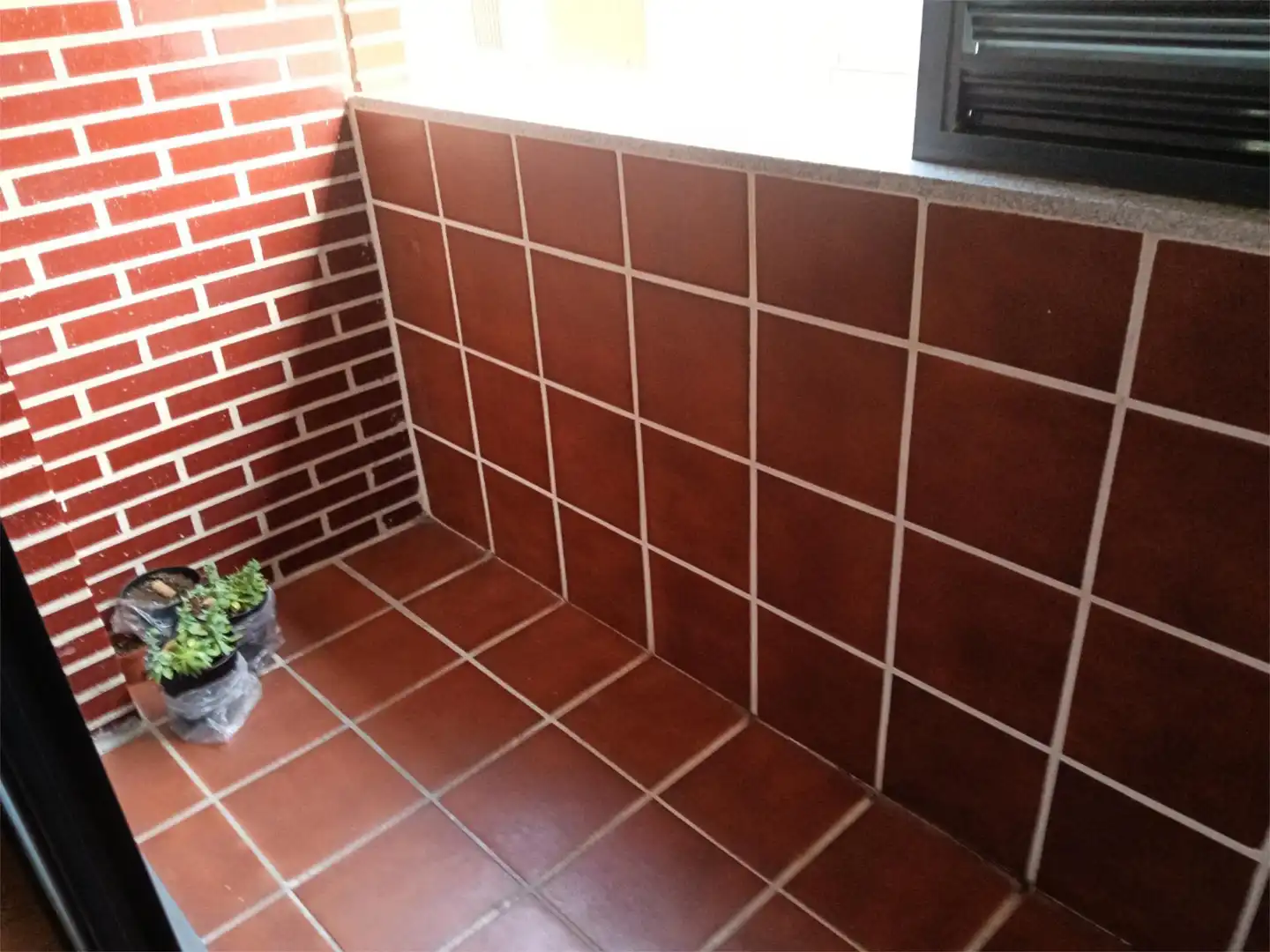 Pis en venda a Calle Zaragoza, 26, Flores de Sil - La Placa Jardí de Pis en venda en Ponferrada amb Aire condicionat, Calefacció i Parquet