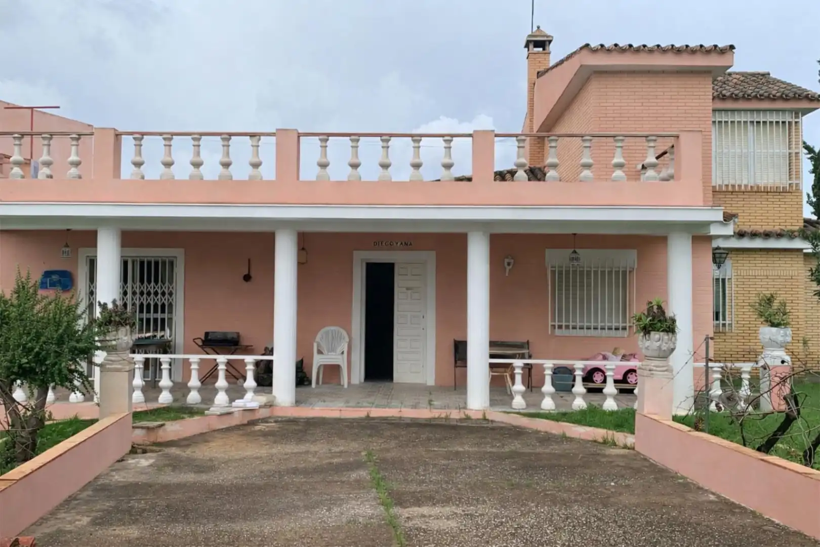 Vista exterior de Casa o chalet en venta en Jerez de la Frontera con Terraza