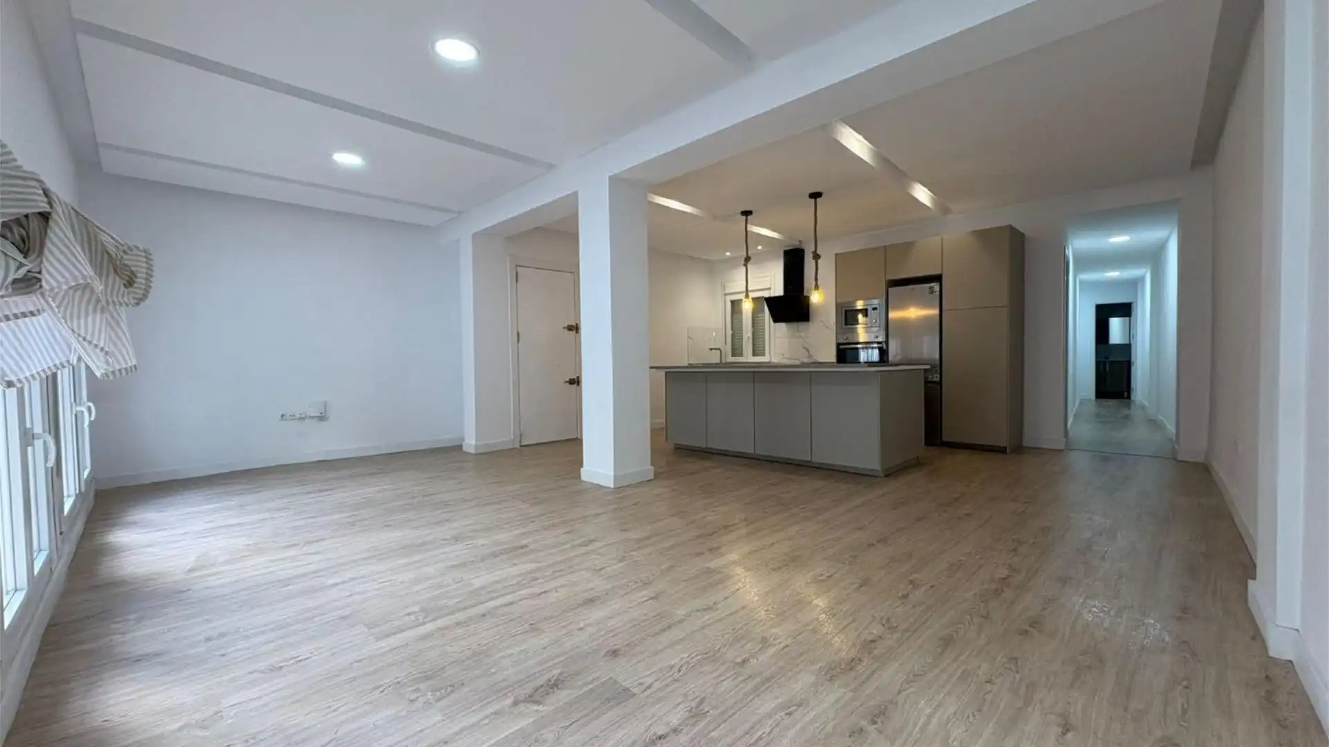 Piso en venta en Calle Porvenir, 42, Madre de Dios Piso en venta en Jerez de la Frontera con Parquet