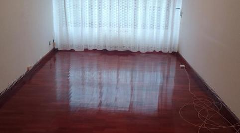 Foto 3 de Piso en venta en Rúa de Montrove, 7, Liáns, Oleiros