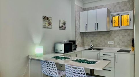 Foto 2 de Apartamento en venta en Los Cristianos, Arona