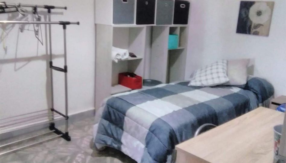 Habitación en Rúa Real, 48, Centro, Ferrol - imagen 1 Foto 1 de Habitación en Rúa Real, 48, Centro, Ferrol