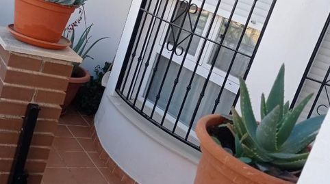 Foto 3 de Casa adosada en venta en Calle Cerezo, 206, Loja, Granada