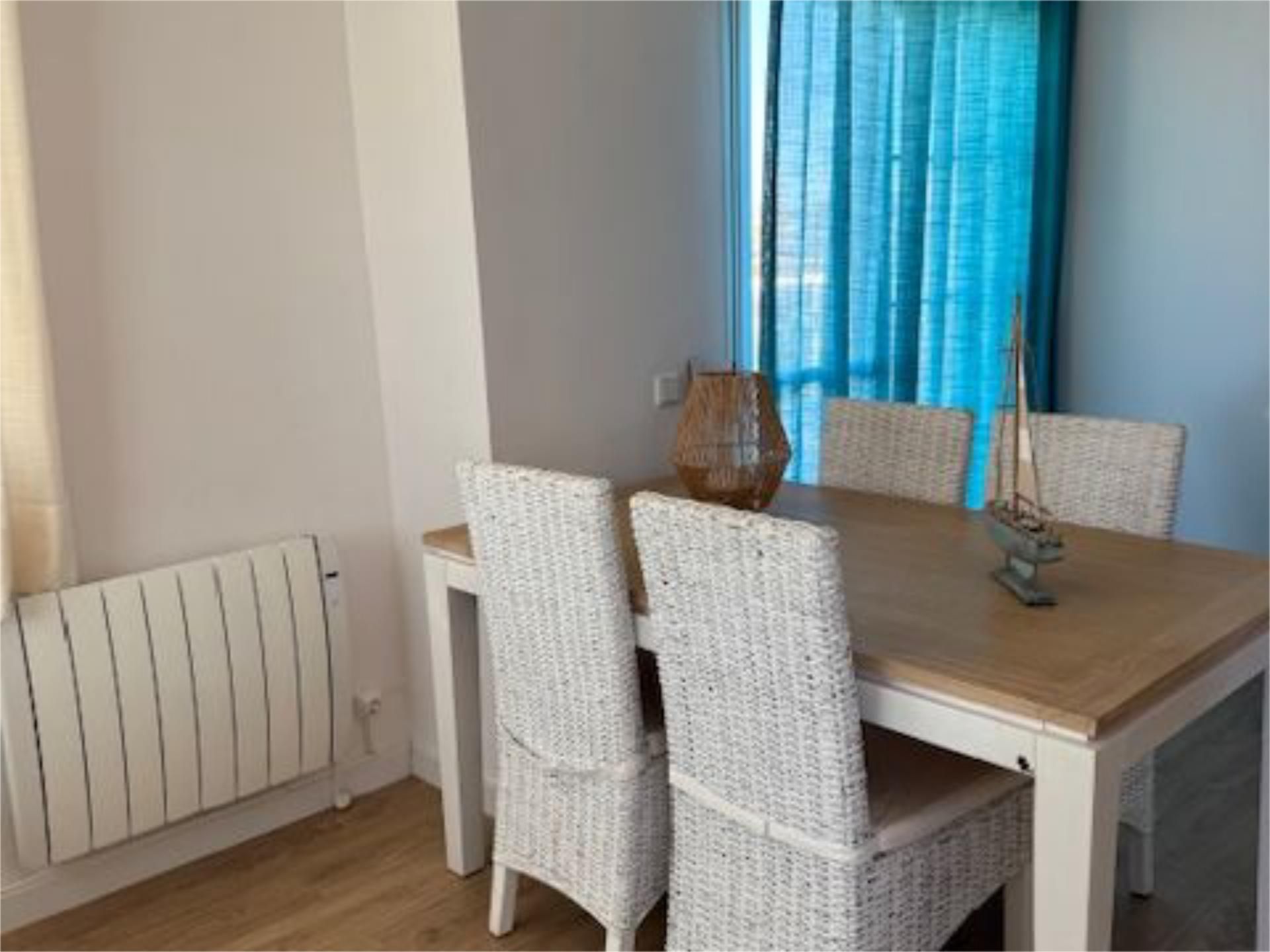 Comedor de Piso en venta en Dénia con Terraza y Piscina