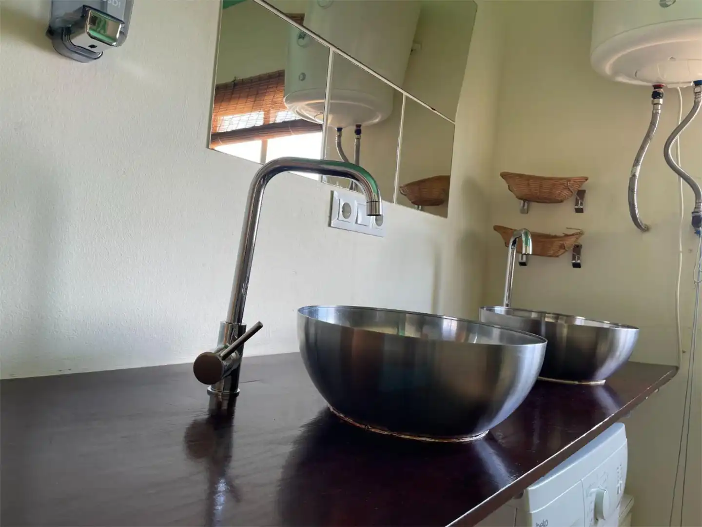 Baño de Piso para compartir en Zaragoza con Aire acondicionado, Calefacción y Parquet