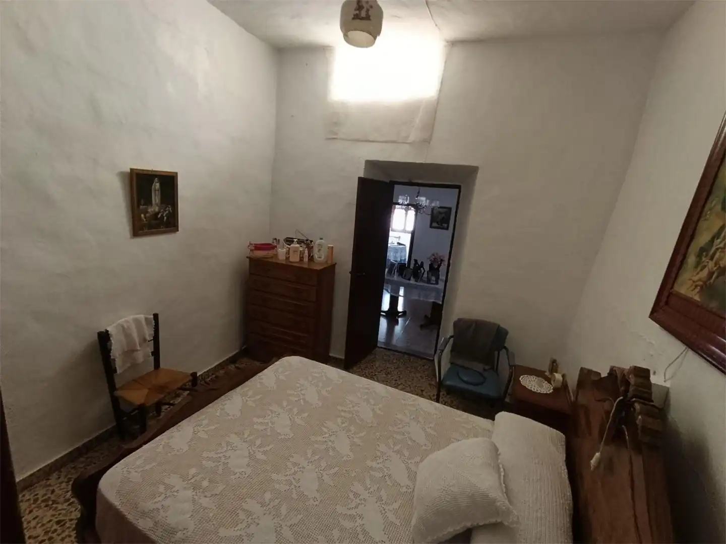 Casa adosada en venda a Calle Estación, 3, Pórtugos Dormitori de Casa adosada en venda en Pórtugos amb Terrassa, Traster i Moblat