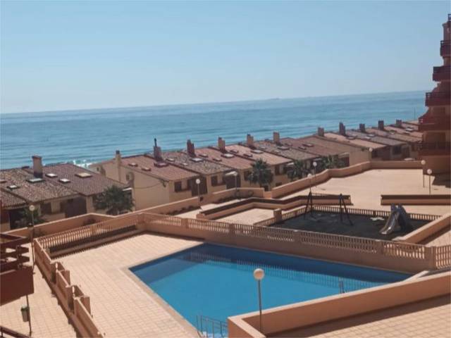 Piso en Alquiler en Calle Agata III, 1 en Playa de las Gaviotas - El Pedrucho