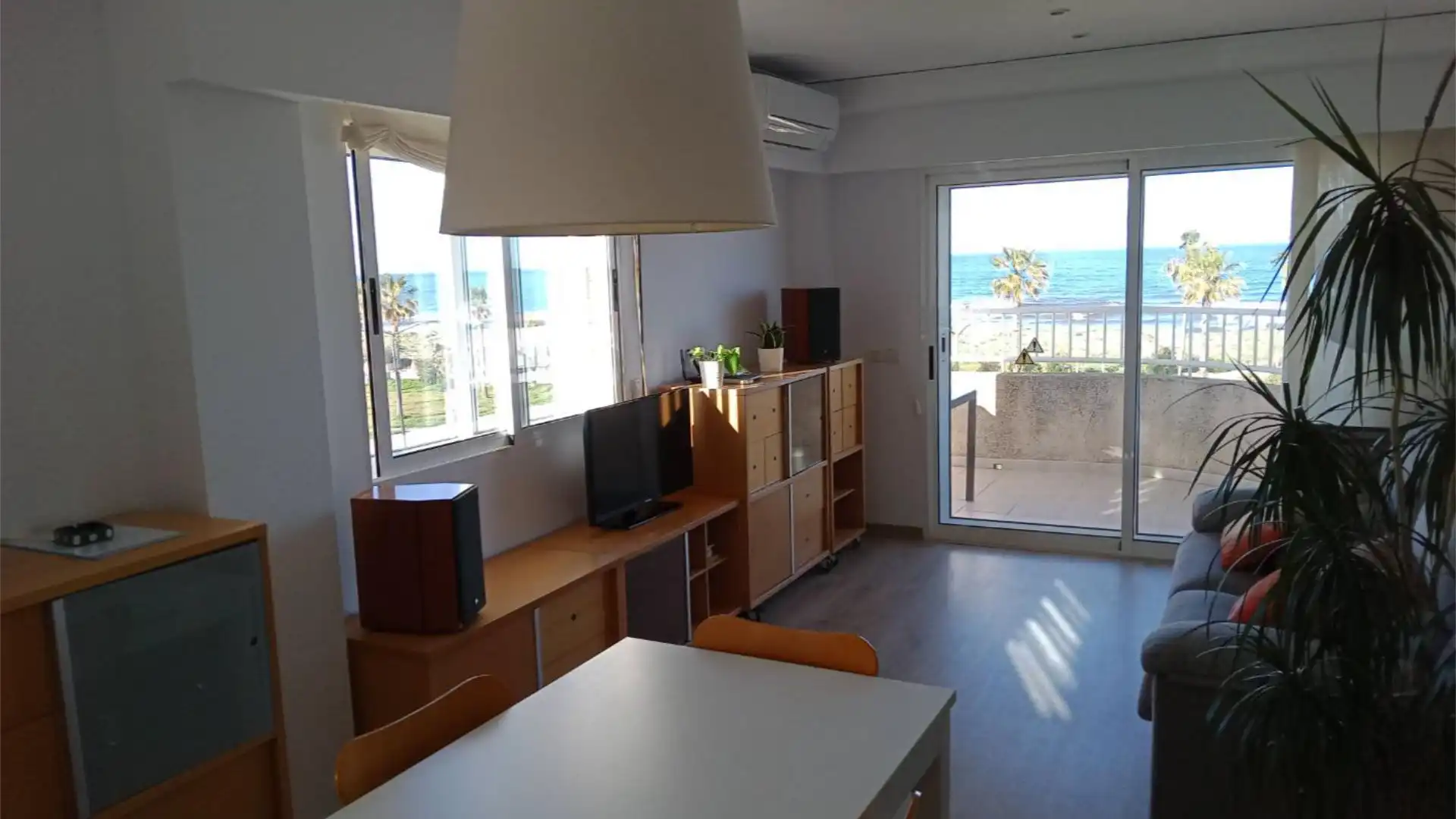 Piso de alquiler en Avinguda Neptú, 43, Daimús