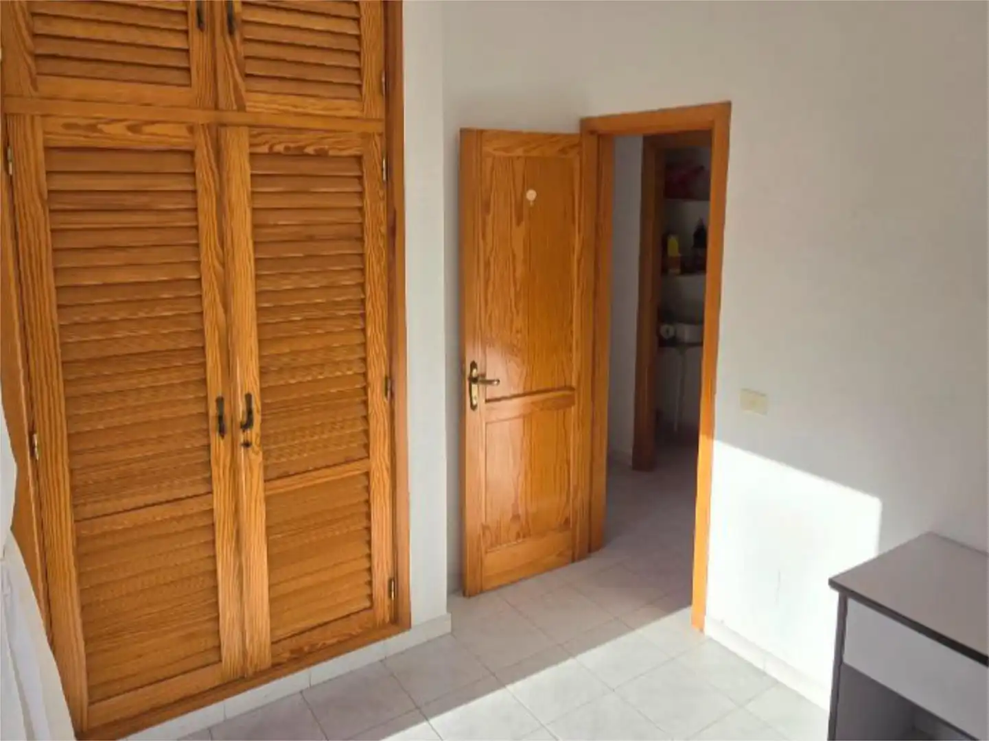 Piso en venta en Avenida de Galdar, 4, San Fernando Piso en venta en San Bartolomé de Tirajana con Terraza, Amueblado y Balcón