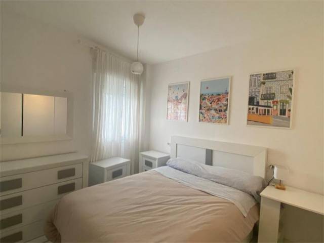 Piso en Alquiler en Calle José María Izquierdo, 24 en Cruz Roja