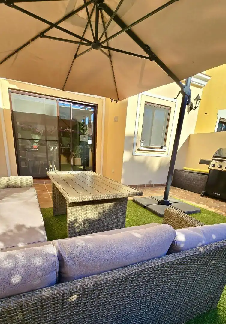 Casa adosada en venda a Calle B2a, 68, Hacienda del Álamo Golf Terrassa de Casa adosada en venda en Fuente Álamo de Murcia amb Aire condicionat, Terrassa i Piscina