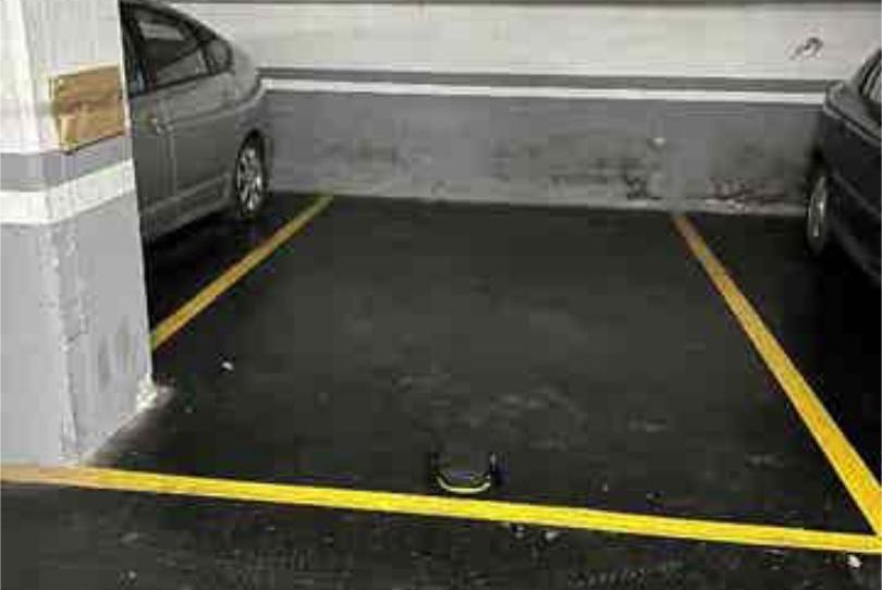 Garaje de alquiler en Masustegi - Monte Caramelo, Bilbao - imagen 1 Foto 1 de Garaje de alquiler en Masustegi - Monte Caramelo, Bilbao