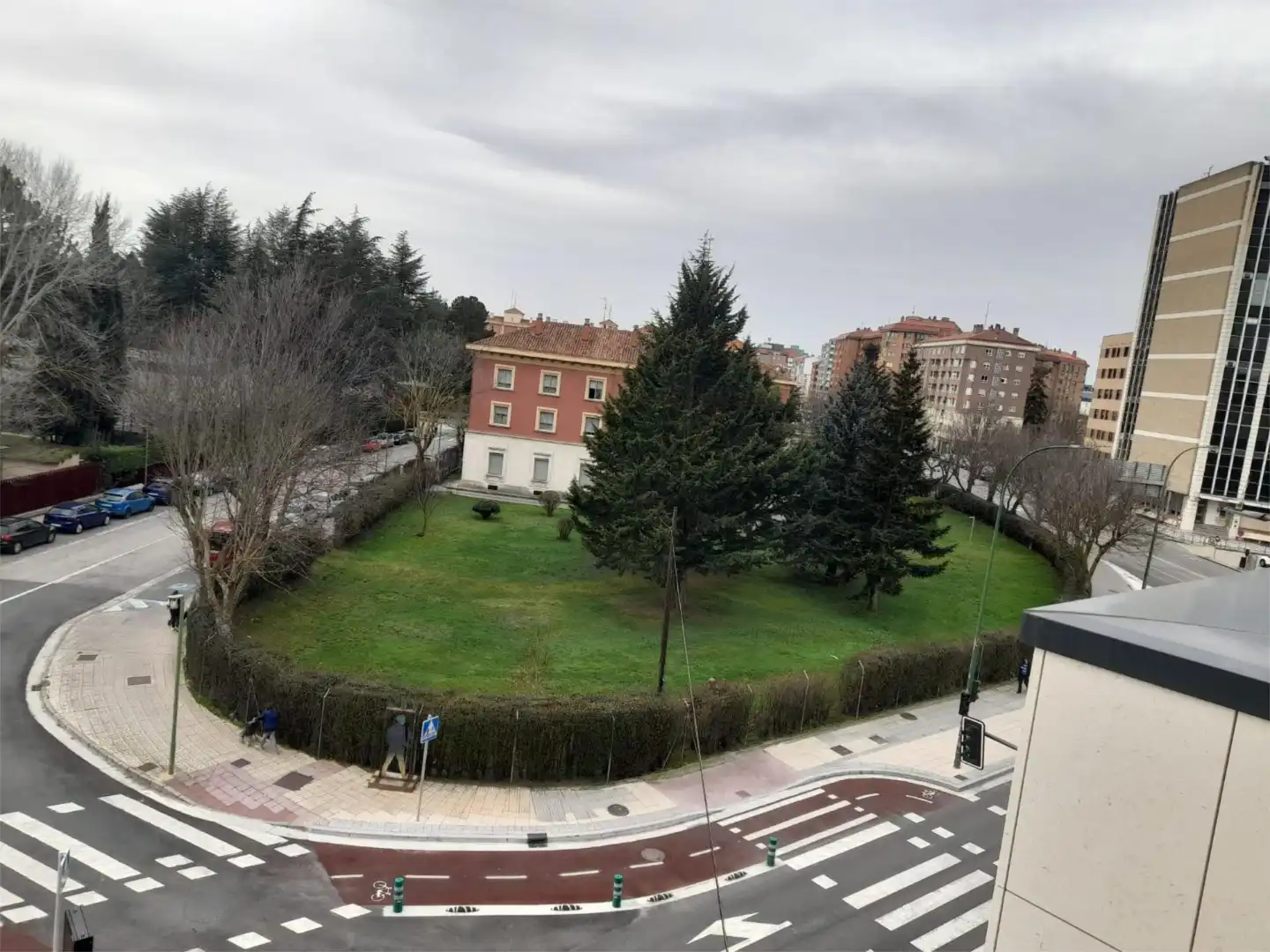 Piso en venta en Avenida de la Constitución Española, 3, Gamonal - San Bruno - G9 Jardín de Piso en venta en Burgos Capital con Terraza