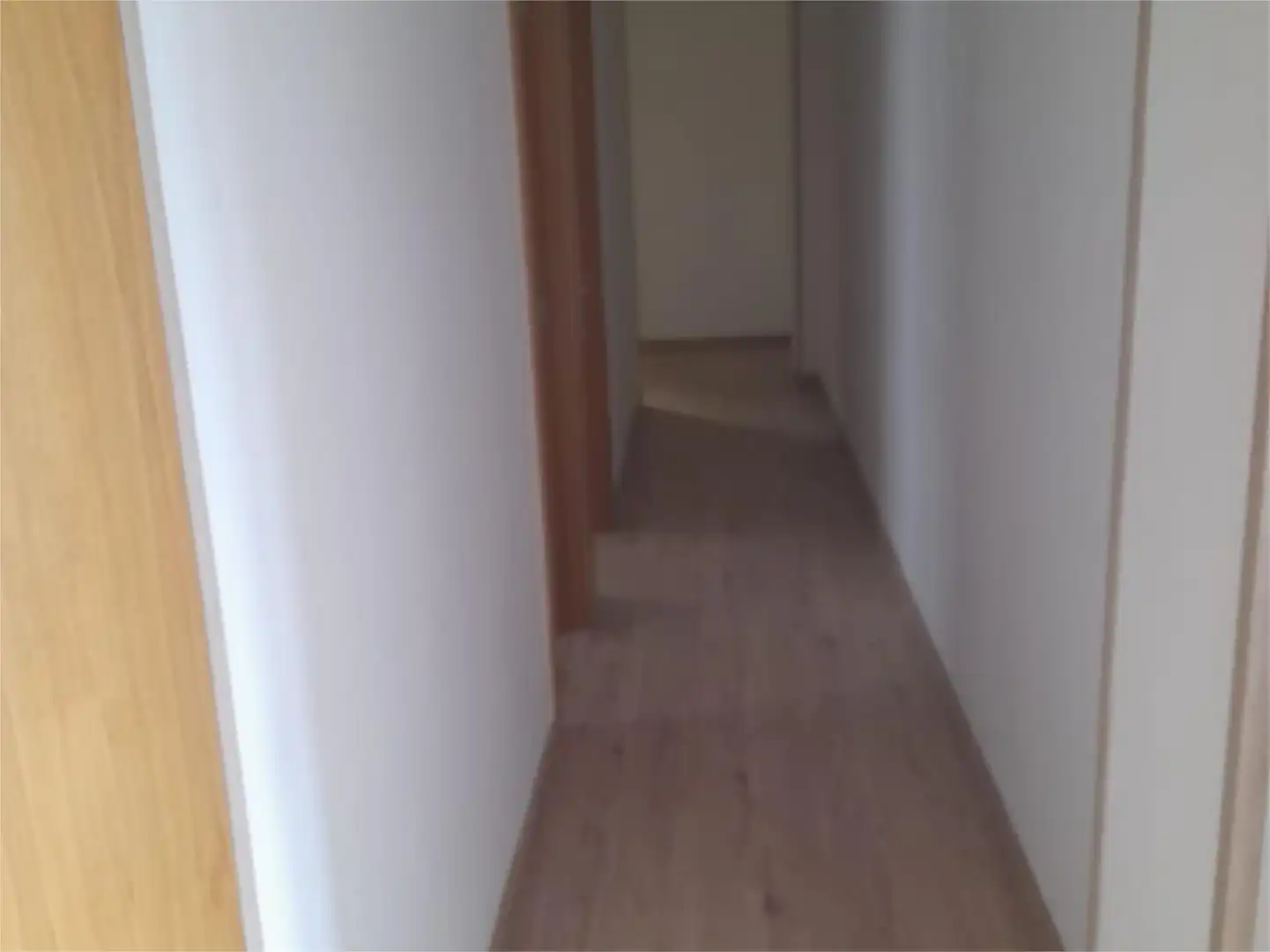 Piso en venta en Avenida de la Constitución Española, 3, Gamonal - San Bruno - G9 Piso en venta en Burgos Capital con Terraza