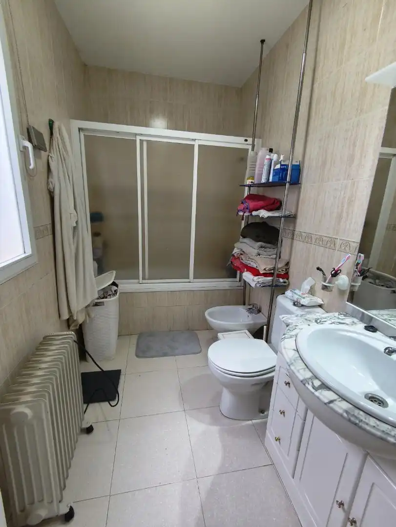 Dúplex en venta en Calle San Antonio, 111, Villafranca de los Barros Baño de Dúplex en venta en Villafranca de los Barros con Aire acondicionado, Trastero y Horno