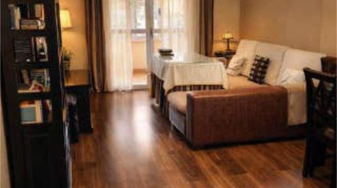 Photo 3 of Flat for sale in Avda. Federico Garcia Lorca - Nueva Estación Autobuses, Granada Capital