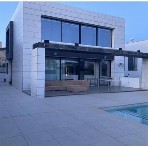 Casa-chalet en Venta en Carrer de la Camamilla, 18 en Son Roca