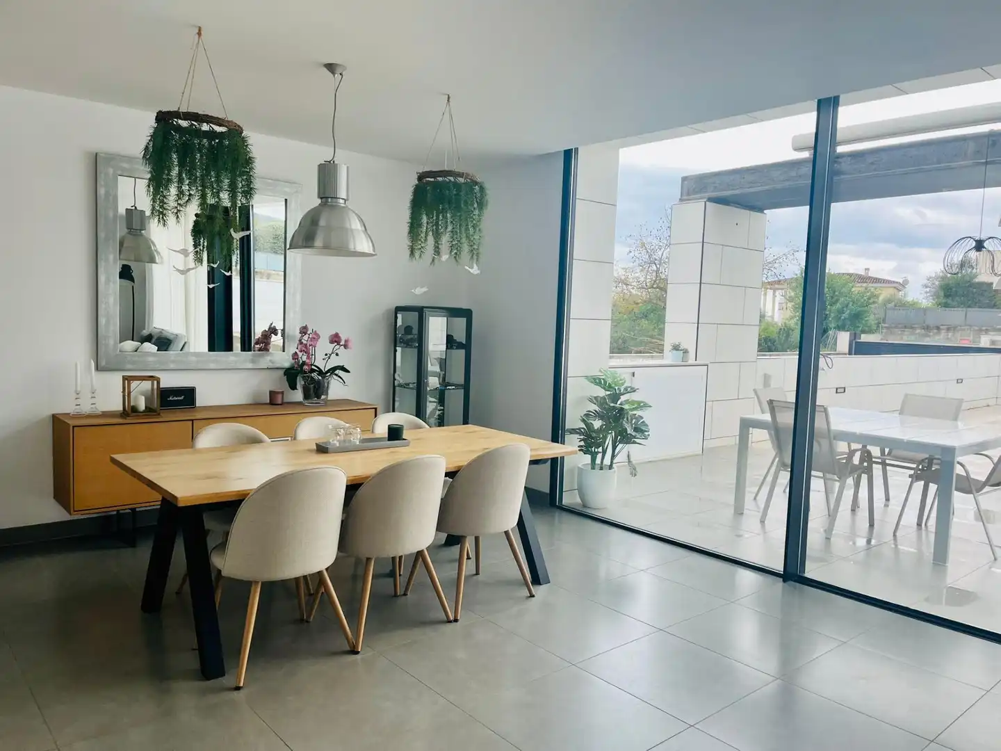 Menjador de Casa o xalet en venda en  Palma de Mallorca amb Aire condicionat, Calefacció i Jardí privat