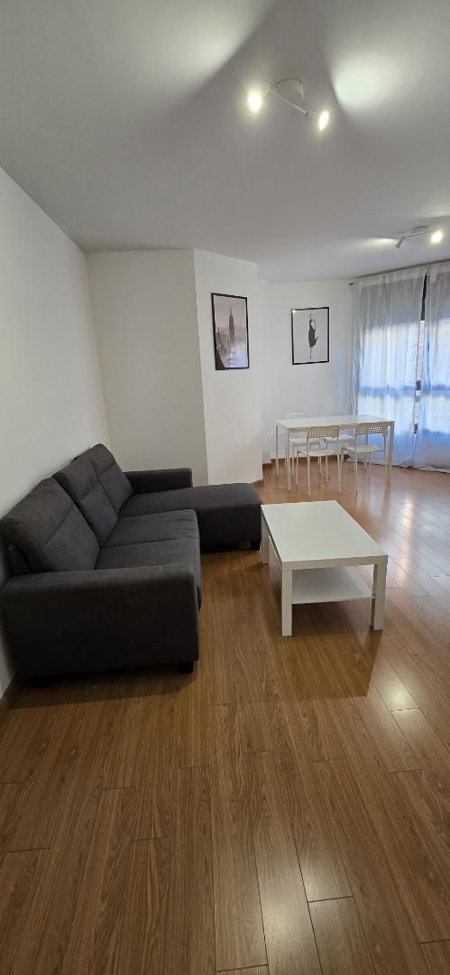 Flat for sale in Calle Unión, 5, La Felguera Living room of Flat for sale in Langreo with Heating, Parquet flooring and Furnished