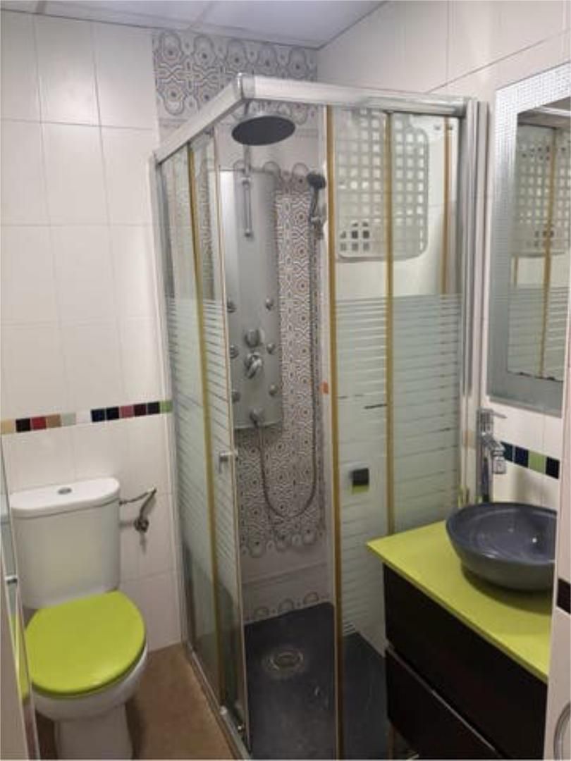 Flat for sale in Medina Sidonia Bathroom of Flat for sale in Medina Sidonia with Heating, Private garden and Terrace