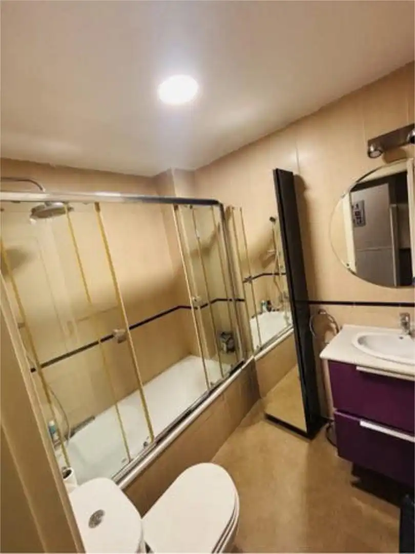 Wohnung zum Verkauf in Medina Sidonia Badezimmer von Wohnung zum Verkauf in Medina Sidonia mit Heizung, Privatgarten und Terrasse