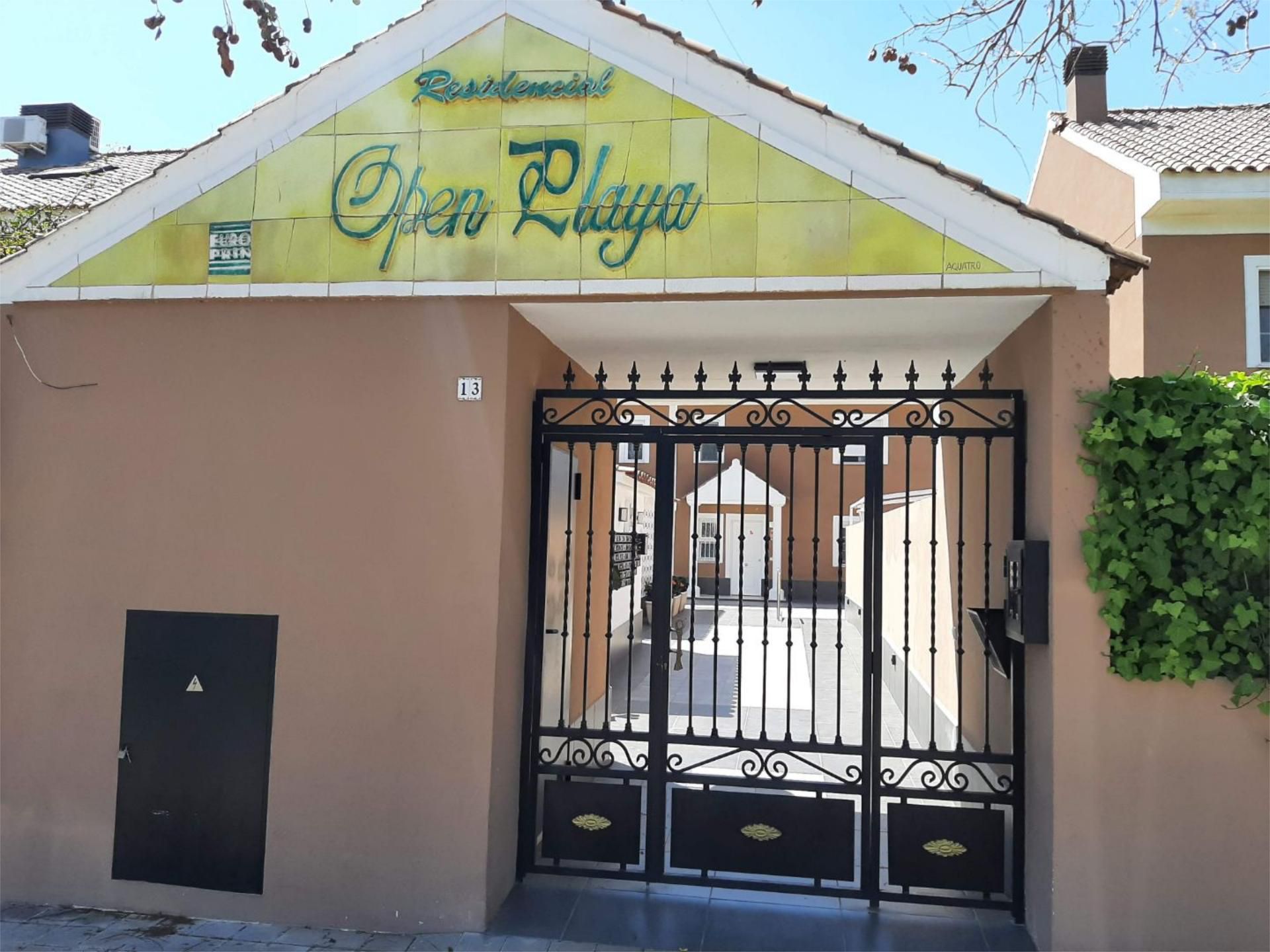 Flat for rent in Avenida Pintor Pérez Gil, 13, Alicante Golf